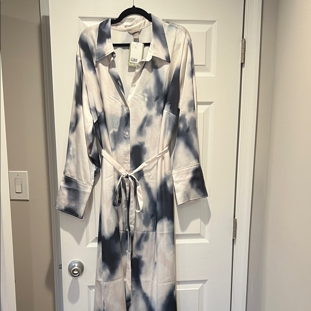 NWT H&M White and Blue Tie-Dye Maxi Dress